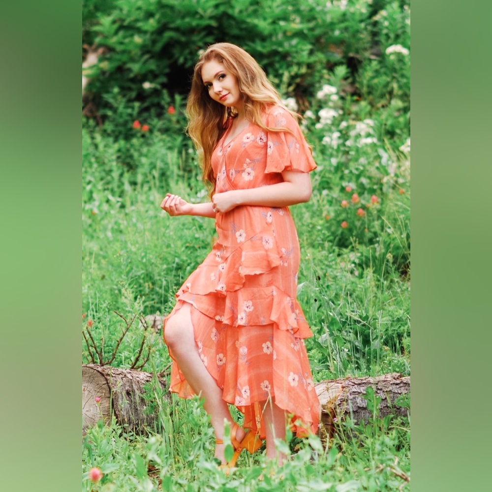 MIDI ruffle dress.